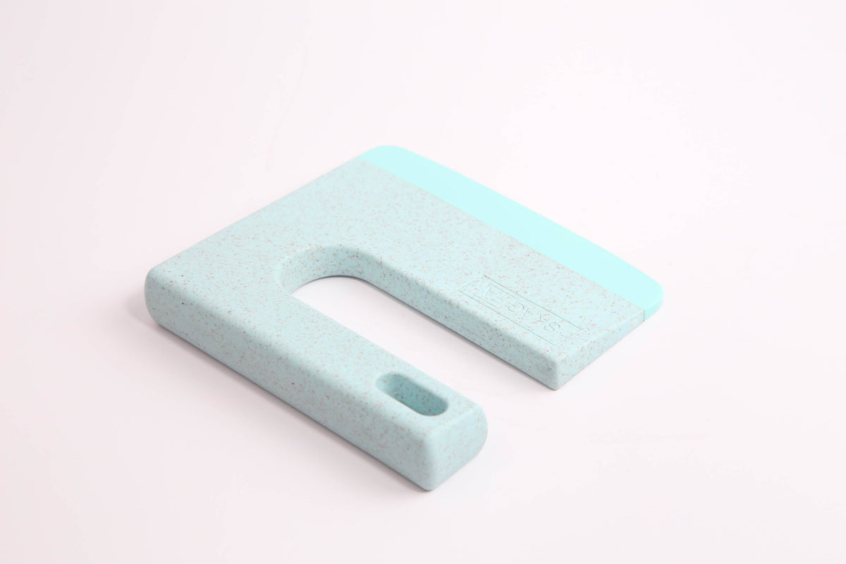 SKÅGFÄ Kindermesser KLYV – Aqua (DESIGN AWARD WINNER 2024) – Messer – MamaMilla
