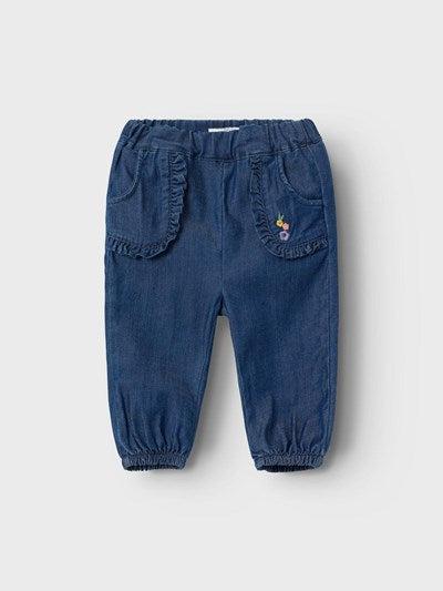 Nennen Sie es weiche Baggy-Jeans mit Rüschen/Stickerei – Bella – Dark Blue Denim – Hosen – MamaMilla