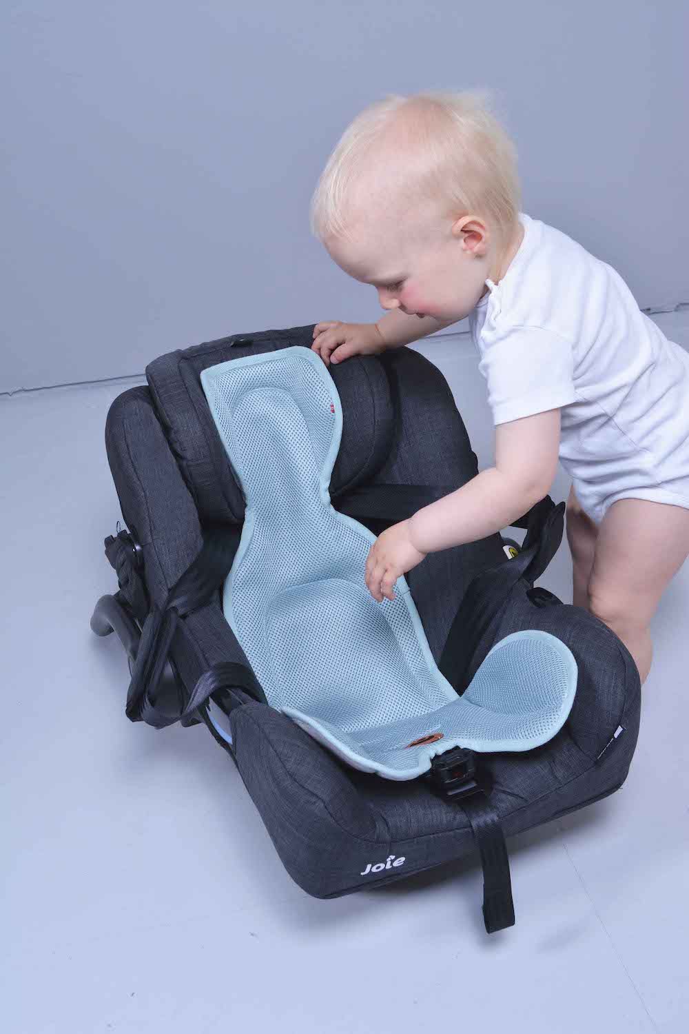 Easygrow-Einsatz für den Autositz 0-36 kg – Grey Melange – Zubehör für den Autositz – MamaMilla