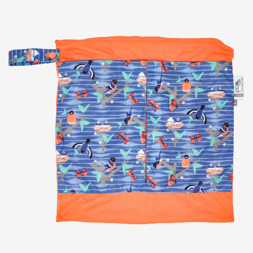 Schließen Wetbag Medium mit zwei Fächern – Vögel im Garten – Wetbag medium – MamaMilla