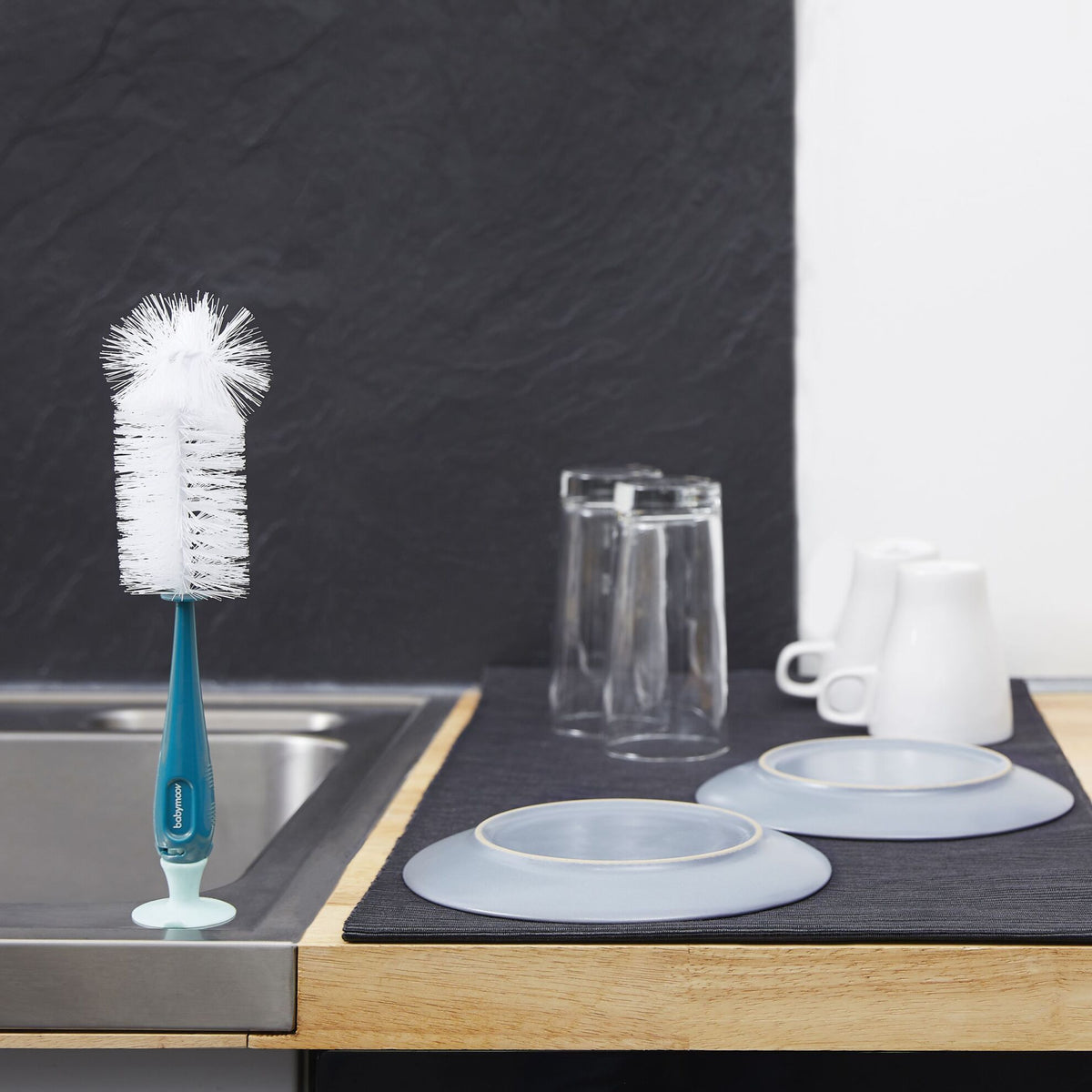 Babymoov Flaschenreiniger mit Saugnapf – 2-in-1 – Blau – Flaschenreiniger – MamaMilla