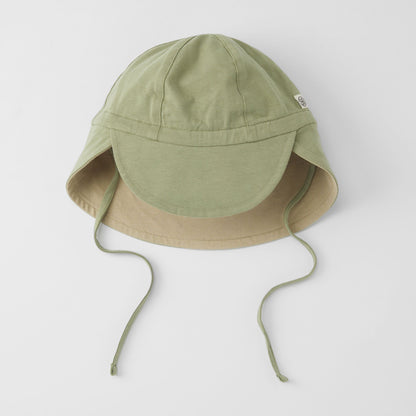 Cloby Sonnenhut UPF 50+ Olivgrün/Sandstrand 0–6 m – – MamaMilla