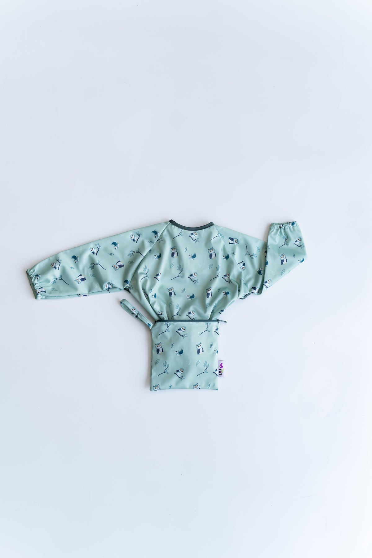 Tidy Tot Lätzchen mit Saugnapf (lange Ärmel) – Green Owl – Lätzchen mit Ärmeln – MamaMilla