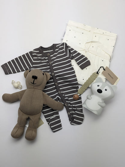 Joha Baumwoll-Nachthemd mit Füßen – Streifen – Beige/Creme – Nachtwäsche – MamaMilla