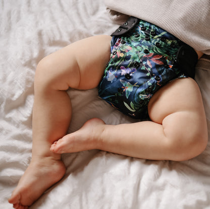 Kleine Lovebum-Windel mit dehnbaren Flügeln – Windel – MamaMilla