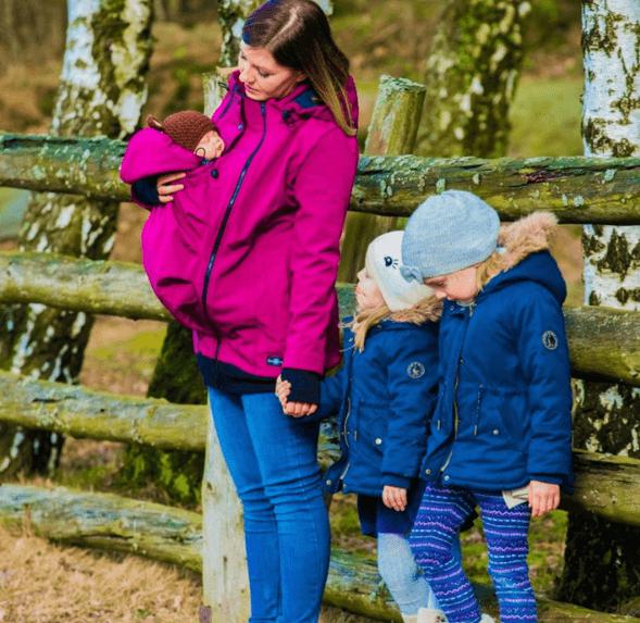 Fun2bemum 3in1 Softshell-Trage- und Schwangerschaftsjacke – Pflaumenfarben – Tragejacke – MamaMilla