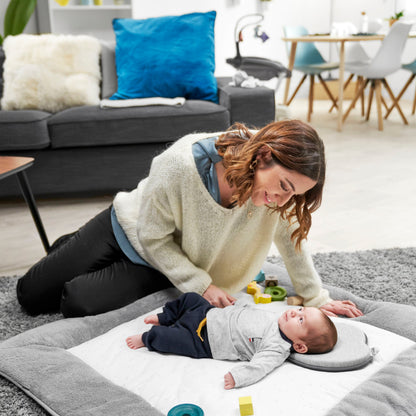 Babymoov Ergonomisches Babykissen (Lovenest) – Grau (0–4 m) – Baby-Kopfkissen – MamaMilla