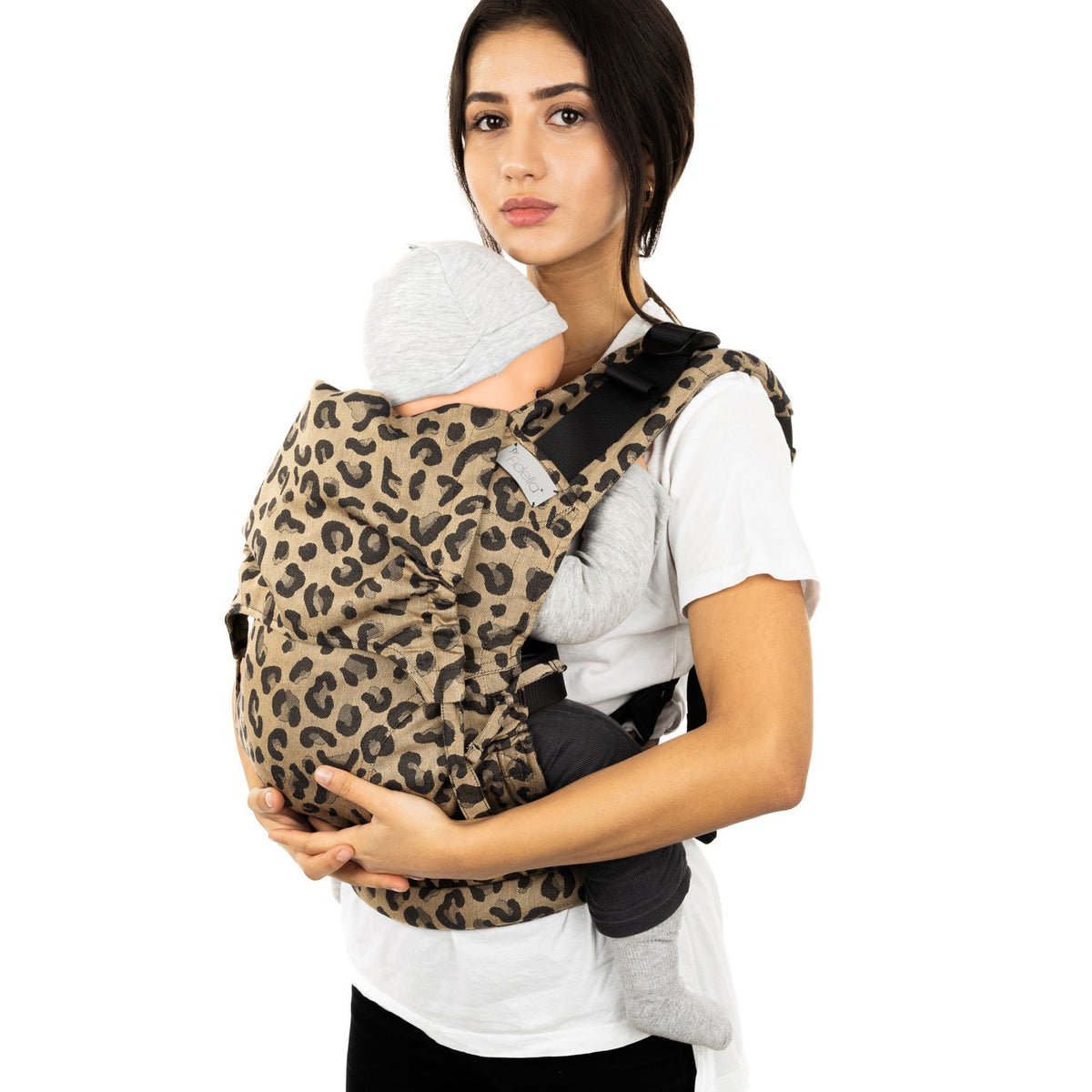 Fidella Fusion Babytrage mit voller Schnalle – Leopard Gold – Baby – Babytrage – MamaMilla