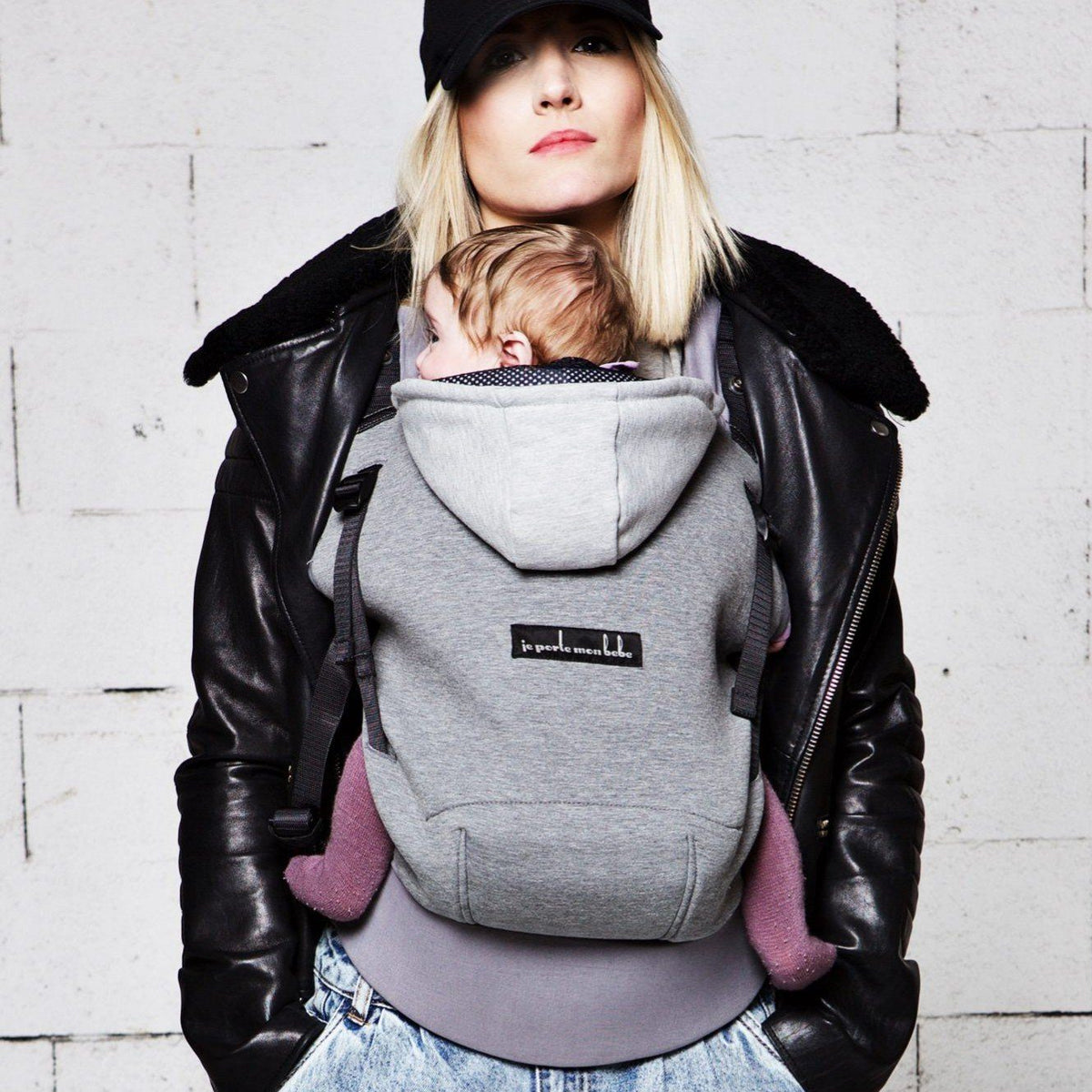 Love Radius Carrier – Hoodie Carrier – Dunkelgrau/Flanellgrau – Carrier – MamaMilla