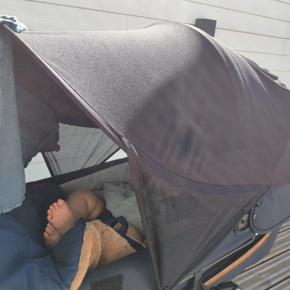 BabyDan Sonnenschutz für den Kinderwagen – Sonnenschutz – MamaMilla