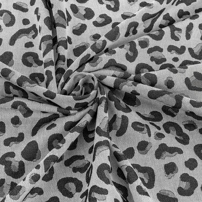 Fidella Festes Wickeltuch (6) – Leopard Silver – Wickeltuch – MamaMilla