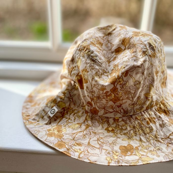 Müsli Bio-Popeline-Babymütze – Fiona – Buttercreme – Sonnenhut – MamaMilla