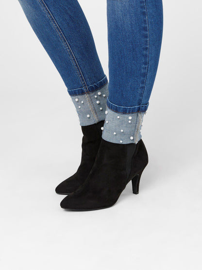 Mamalicious Umstandsjeans mit Perlenbesatz - Denim - Umstandsmode - MamaMilla